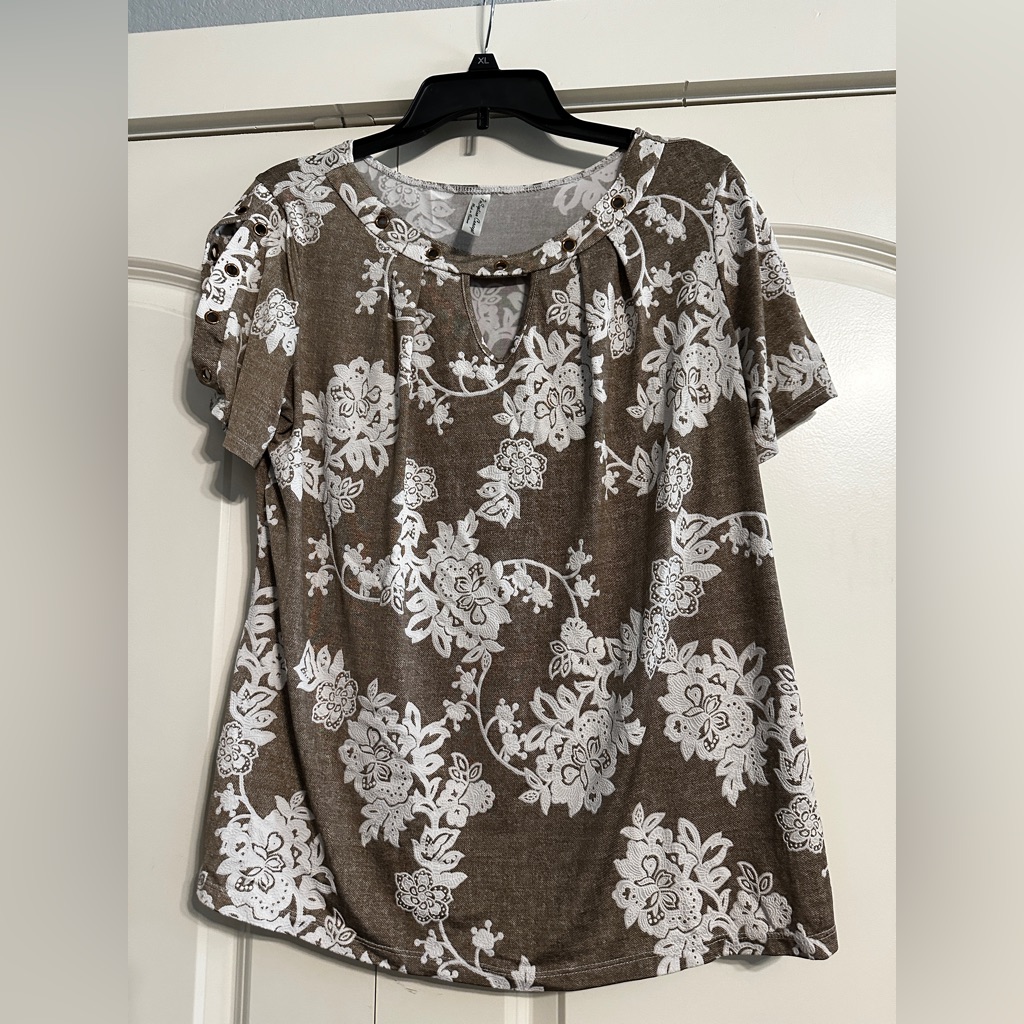 Blouse With Texture